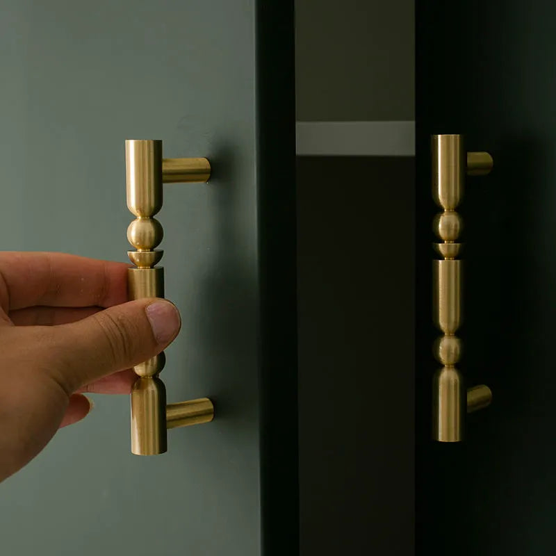 MANTARA B-0141 Modern Luxury Wardrobe Handle Pack of 1 (Pre-Order Only)