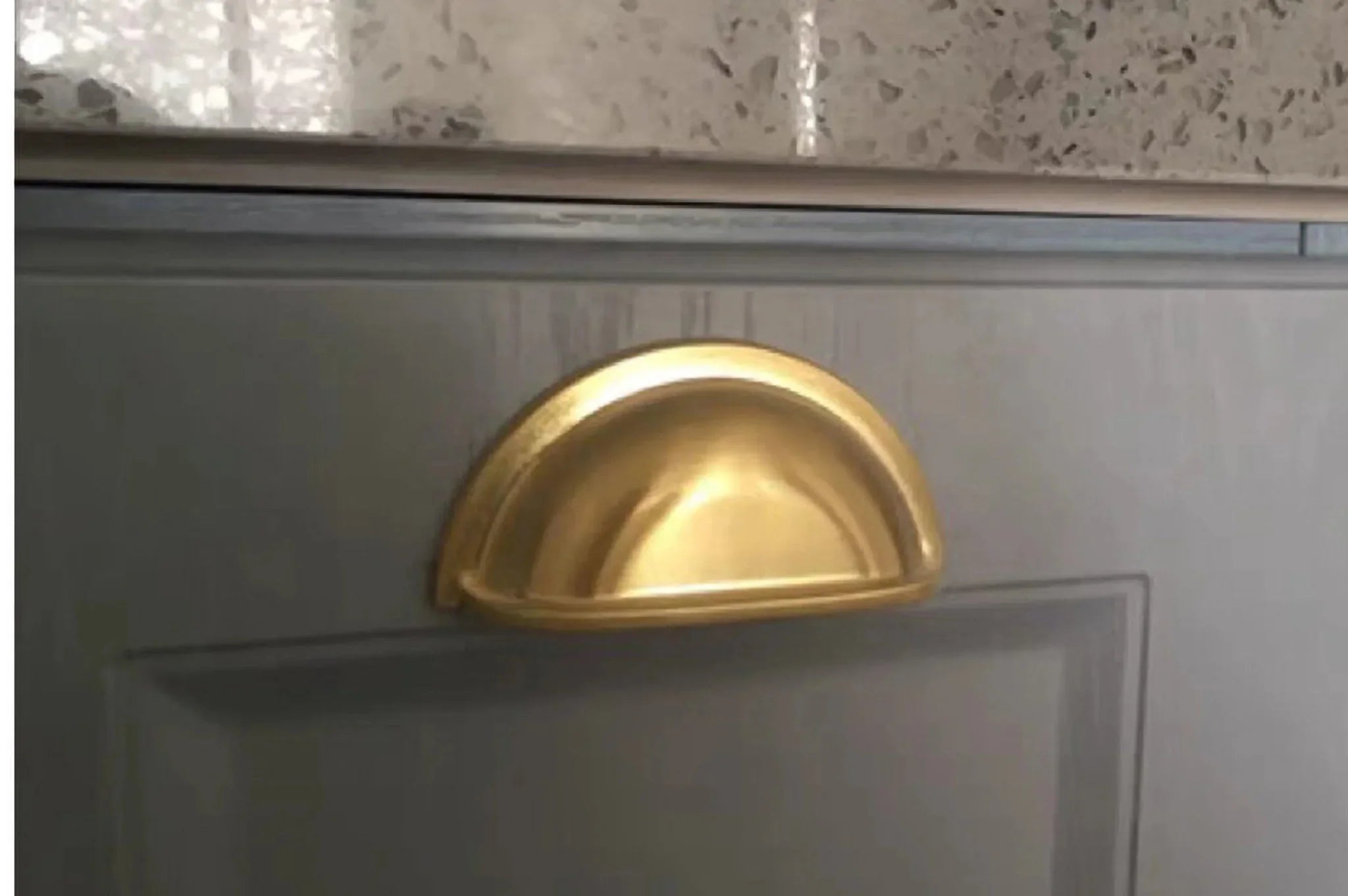 Exedra Pull Handle